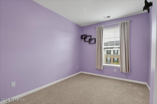 Building Photo - 107 Celebration Blvd