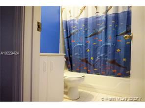 Building Photo - 3880 Tree Tops Rd