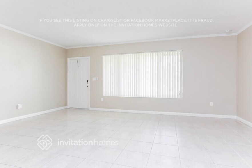 Building Photo - 10331 NW 18th Pl