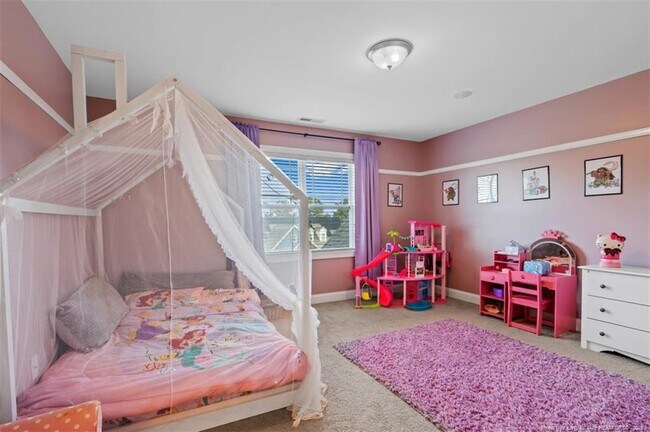 Building Photo - 76 Kentucky Derby Ln