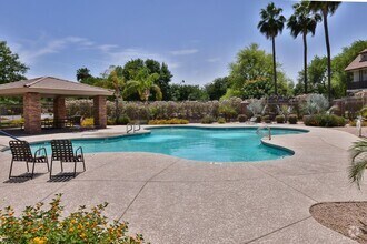 Building Photo - Beautiful Gilbert 3 bed/3 bath Home in The...