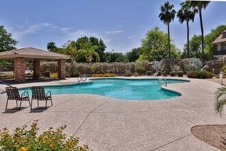 Building Photo - Beautiful Gilbert 3 bed/3 bath Home in The Gardens Community