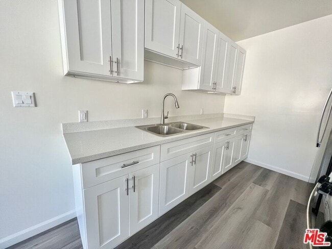 Building Photo - 1426 Orange Grove Ave