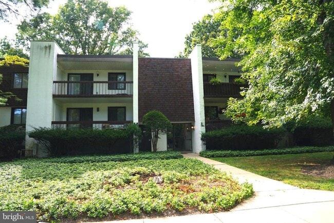 Primary Photo - 20 Dougherty Blvd