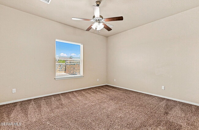 Building Photo - 7409 Dewberry Dr