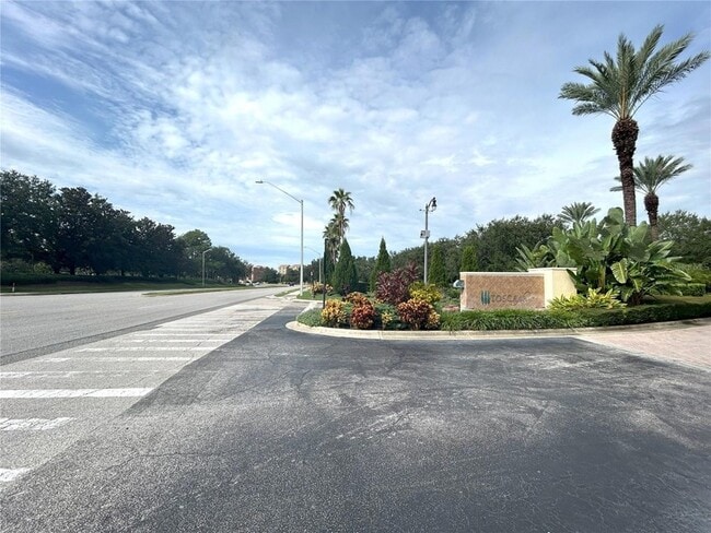 Building Photo - 7441 Regina Way