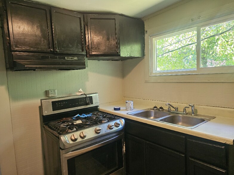 Building Photo - 3403 Arlington Ave