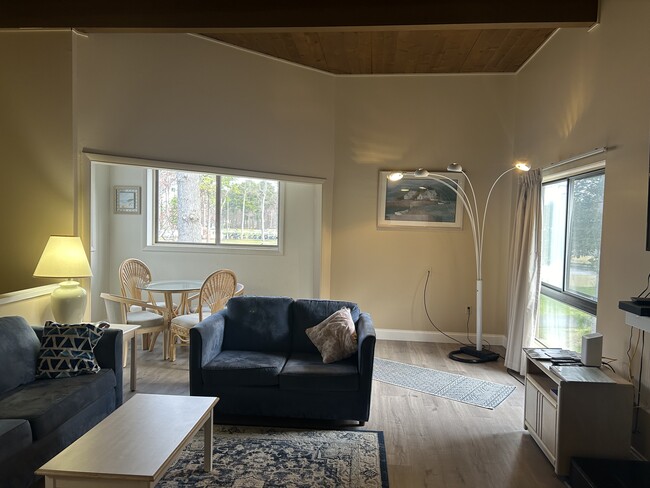 Building Photo - 438 Ocean Pky
