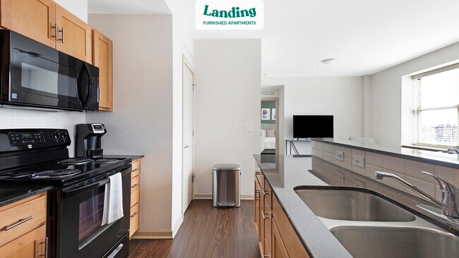 Building Photo - 70 W Alexandrine St