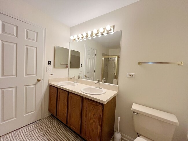 Building Photo - 312 Spring Creek Cir