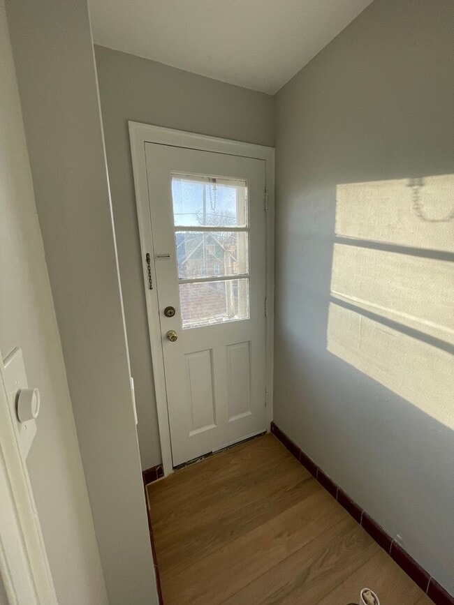 Building Photo - 3155 N 52nd St