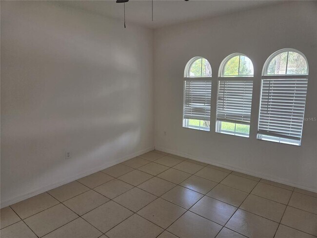 Building Photo - 3872 Carrick Bend Dr
