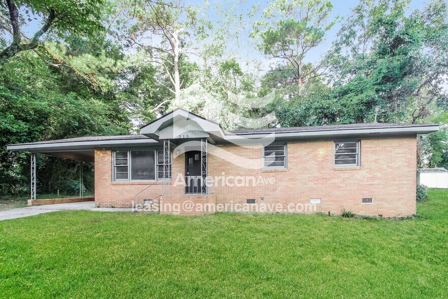 Primary Photo - 215 Knodishall Dr