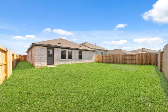 Building Photo - 3028 Huntersville Dr