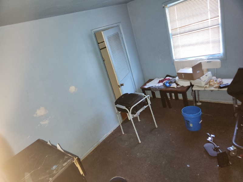 Building Photo - 2911 Church St