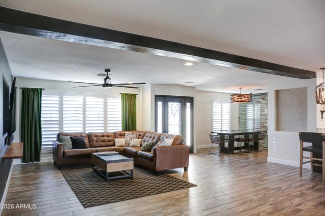 Building Photo - 2016 E State Ave