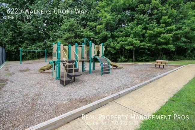 Building Photo - 6220 Walkers Croft Way