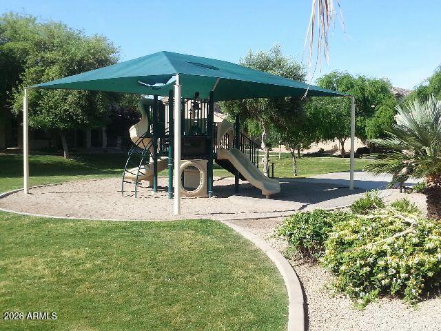 Building Photo - 1939 E Emily Ln