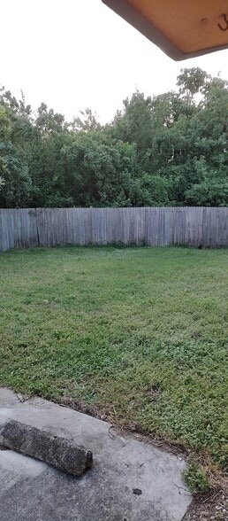 lots of green space - 12126 Gibbs Rd