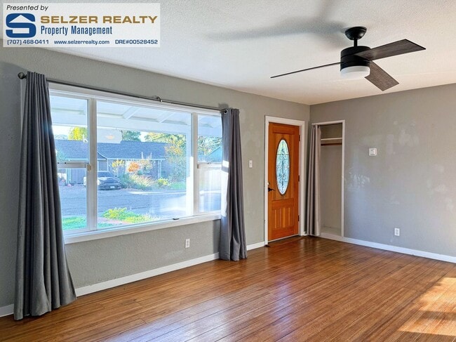 Building Photo - 1521-1523 Talmage Ct