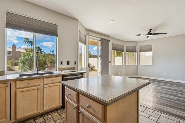 Building Photo - 16666 S 21st St