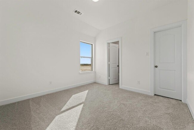 Building Photo - 2722 Sweet Honey Ln