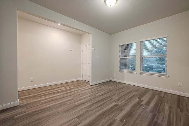 Building Photo - 11615 Camden Crest Ct