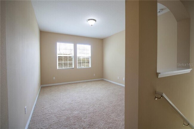 Building Photo - 14450 Desert Haven St