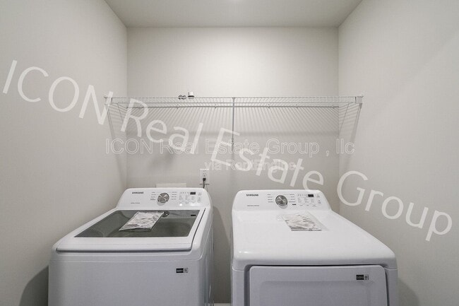 Building Photo - 124 Vlg Grn Dr NW