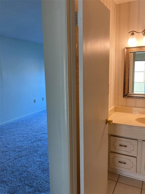 Building Photo - 5750 80th St N