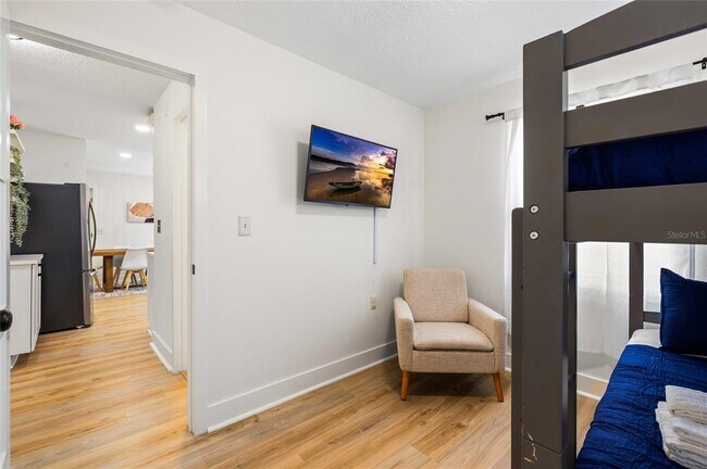 Building Photo - 34807 Evergreen Way