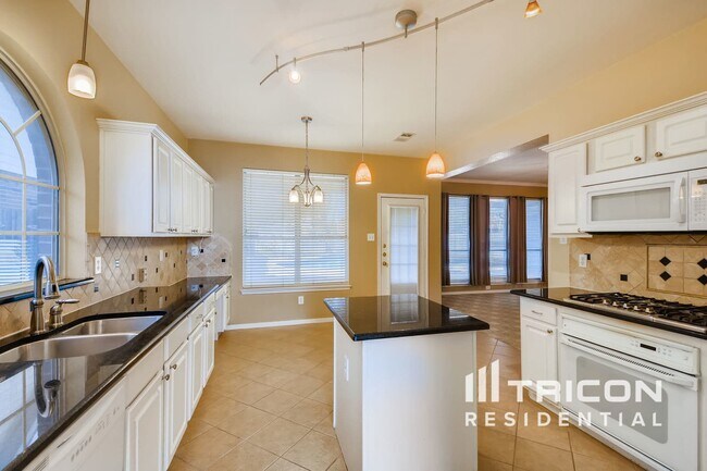 Building Photo - 6308 Pierce Arrow Dr