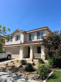 Building Photo - 2540 San Saba St