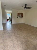Building Photo - 6153 Moonbeam Dr