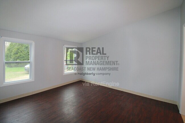 Building Photo - 997 NH-11