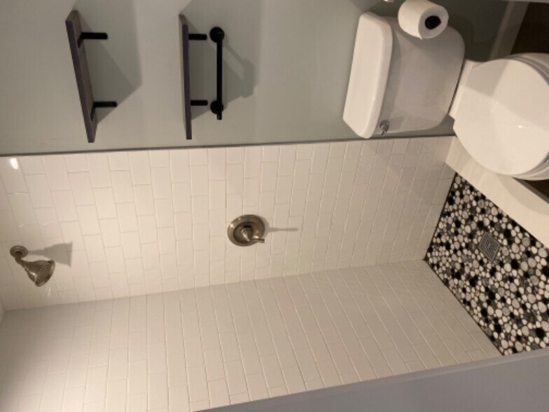 Building Photo - 40 Fillow St