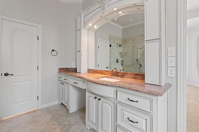 Building Photo - 4 Brookway Ct