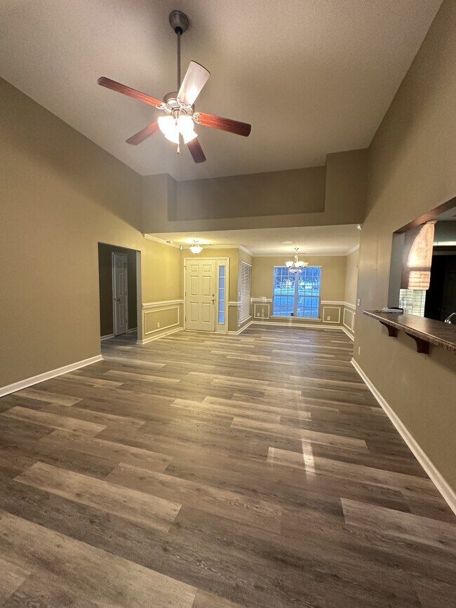 Building Photo - 12 Bass Rock Ct