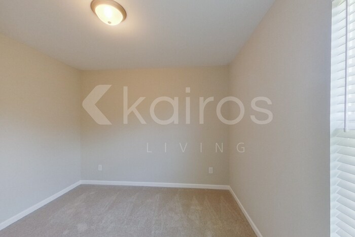 Building Photo - 7034 Foggy River Dr