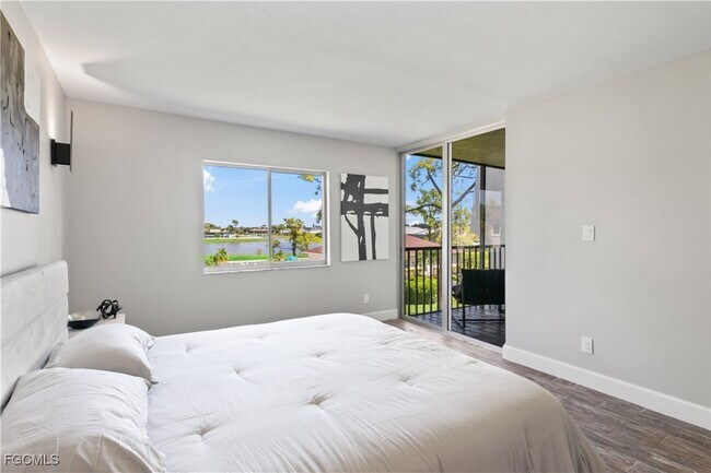 Building Photo - 25804 Cockleshell Dr