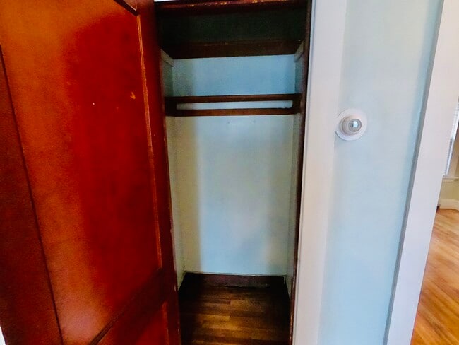 Building Photo - 174 Campbell Ave