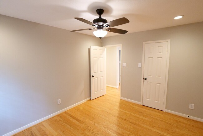 Building Photo - 1310 Westwick Forest Ln
