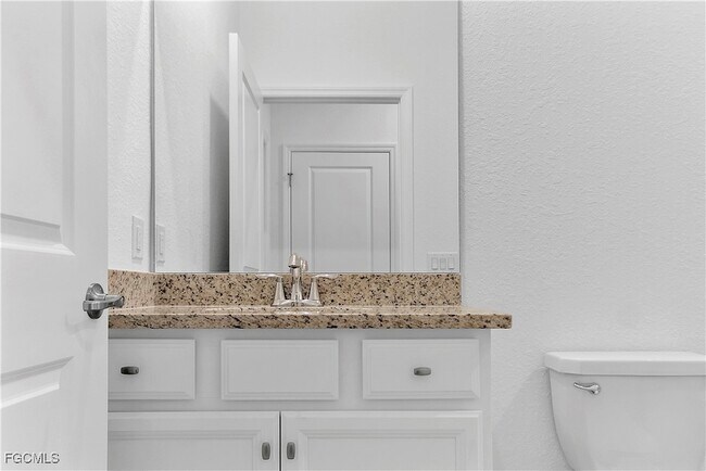 Building Photo - 14649 Palamos Cir