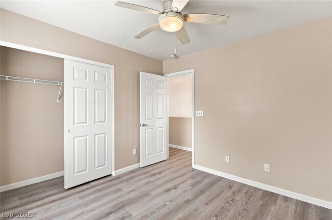 Building Photo - 1915 Sundown Canyon Dr