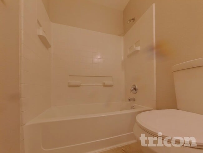 Building Photo - 13129 Padre Ave