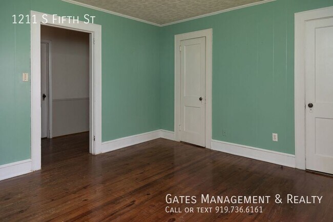 Building Photo - Nice Cottage in Mebane-Available to tour o...