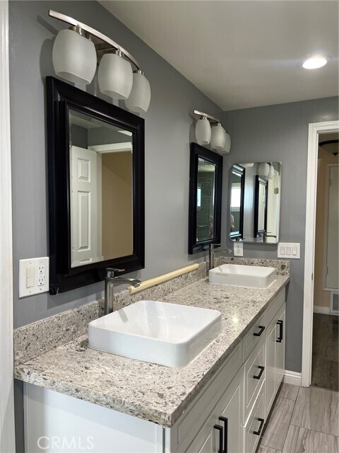 Building Photo - 71 W Arthur Ave