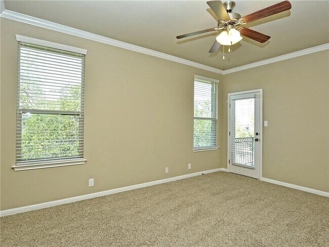 Building Photo - 9512 Solana Vista Loop