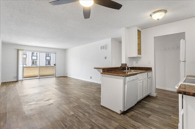 Building Photo - 955 Shorepoint Ct