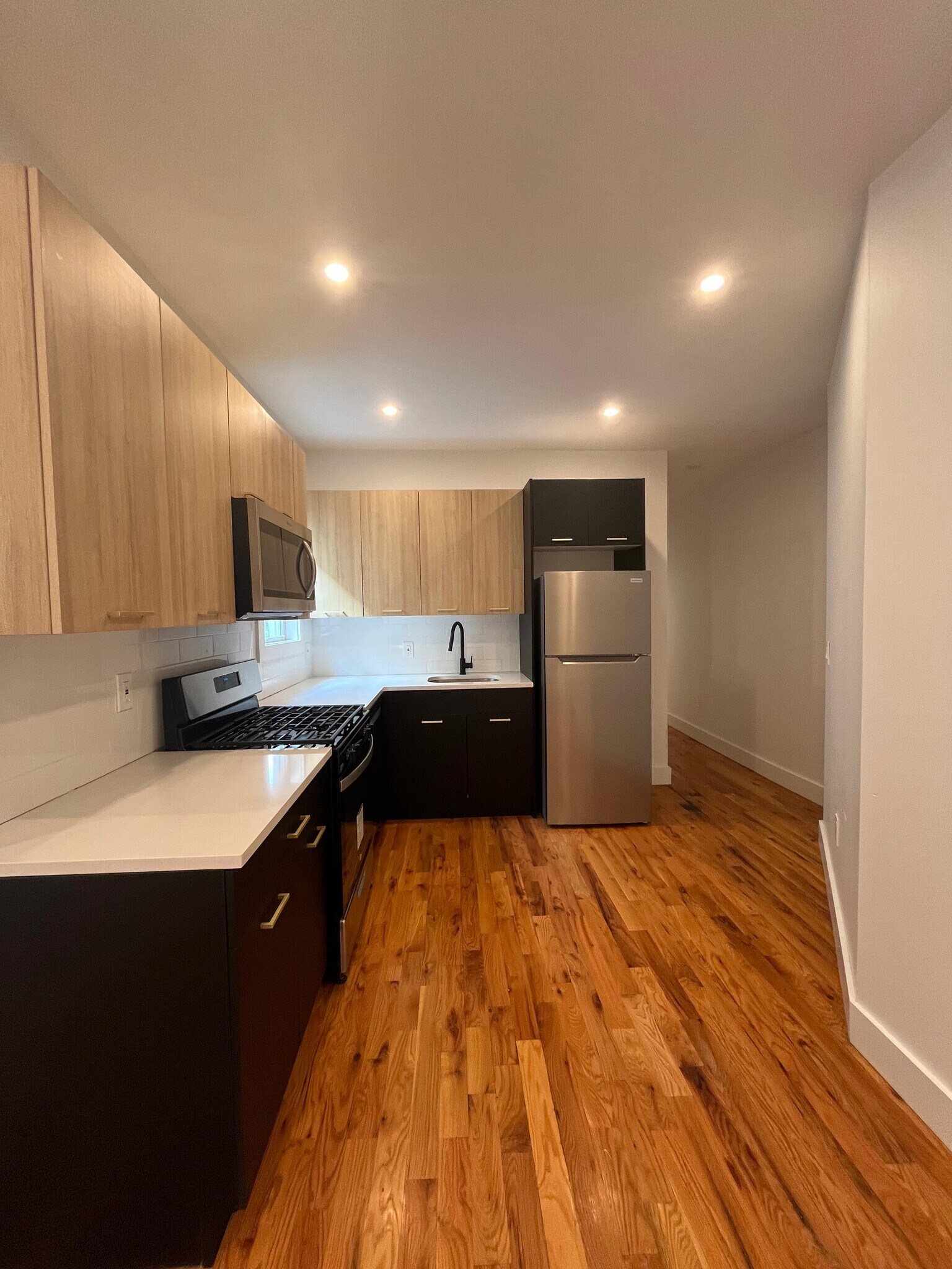 Building Photo - 228 Clinton Ave